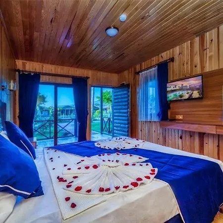 Diamond Lord Bungalow Hotel